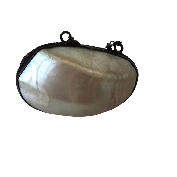 Antique abalone shell coin purse - Picture 3 of 10